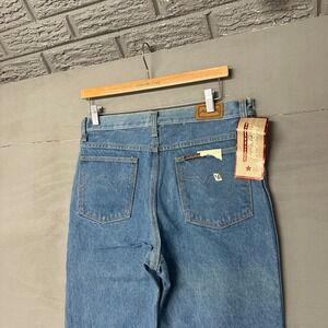 Ridgefield Trim Cut Mens Jeans 33x36 Light Wash Denim Crafted in USA